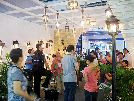 帝輝歐式戶外燈飾誠邀廣大燈飾代理參加6月份廣州光亞燈飾展